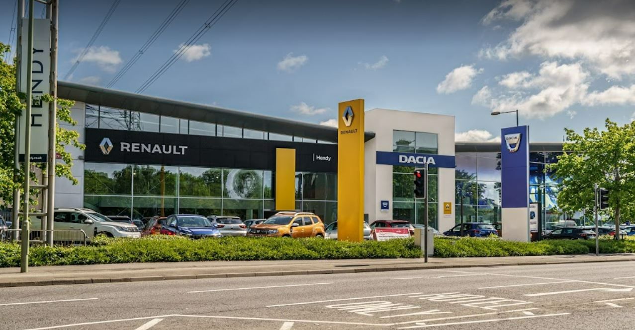 Hendy Renault Southampton / Hendy Dacia Southampton Car dealership in